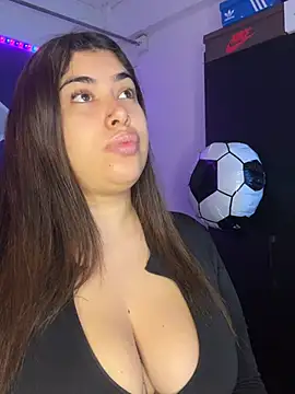 Snapshot of jazminslut chatting on 07/12/26, 02:34 jazminslut online show from 07/12/26, 02:34