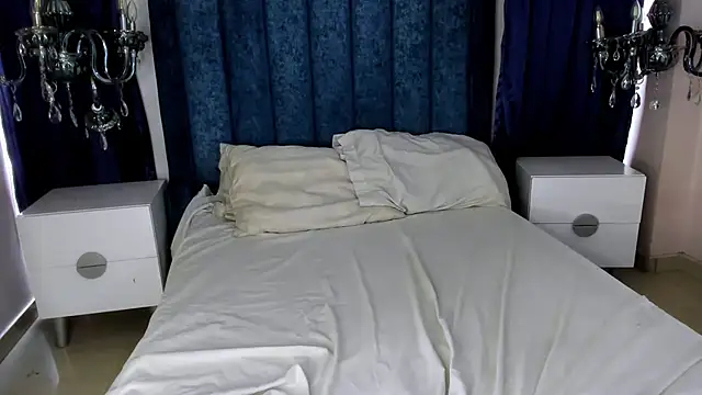 Anittatoro  online show from 11/30/25, 07:14