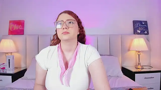 lizy portman online show from 10/06/25, 07:47