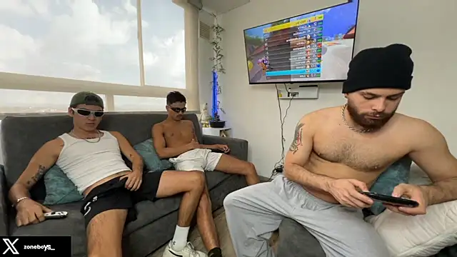 zoneboys online show from 12/20/25, 09:17