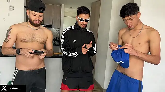 zoneboys online show from 12/19/25, 03:14