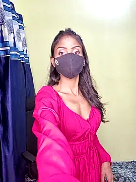 Snapshot of Riya_R24 chatting on 05/30/26, 04:12 Riya R24 online show from 05/30/26, 04:12