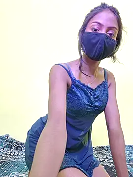 Snapshot of Riya_R24 chatting on 03/03/26, 05:25 Riya R24 online show from 03/03/26, 05:25