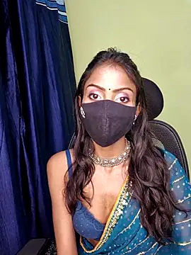Snapshot of Riya_R24 chatting on 05/31/26, 04:35 Riya R24 online show from 05/31/26, 04:35