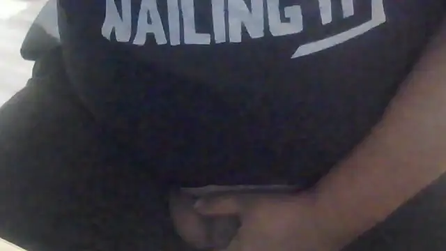 Snapshot of latexsub75 chatting on 01/12/26, 05:25 latexsub75 online show from 01/12/26, 05:25