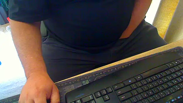 Snapshot of latexsub75 chatting on 02/10/26, 10:09 latexsub75 online show from 02/10/26, 10:09