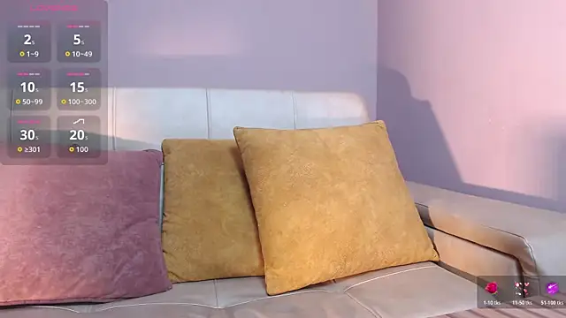 alesiamoore online show from 11/14/25, 01:26