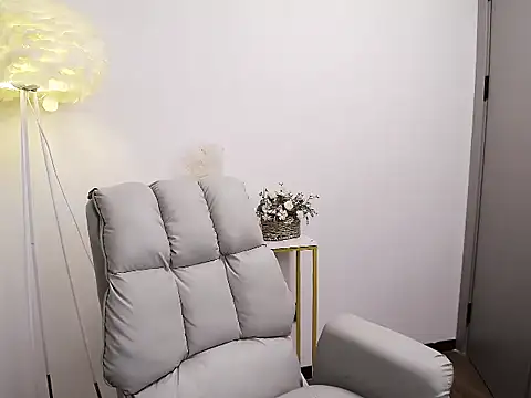 Snapshot of Sweet-Lingling chatting on 09/10/25, 08:46 Sweet-Lingling online show from 09/10/25, 08:46