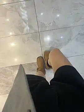 Snapshot of xiaoyuan01 chatting on 11/07/25, 03:33 xiaoyuan01 online show from 11/07/25, 03:33