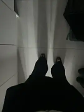 xiaoyuan01 online show from 04/11/26, 04:53