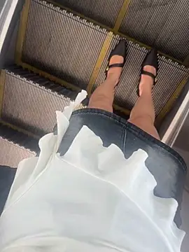 Snapshot of xiaoyuan01 chatting on 10/06/25, 02:24 xiaoyuan01 online show from 10/06/25, 02:24