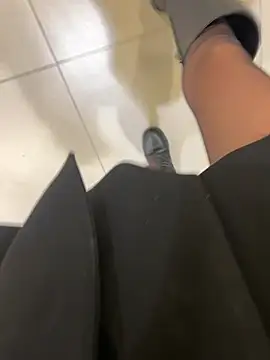 xiaoyuan01 online show from 04/08/26, 02:24