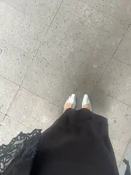 xiaoyuan01 online show from 05/29/26, 02:28
