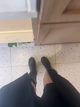 xiaoyuan01 online show from 04/01/26, 02:24