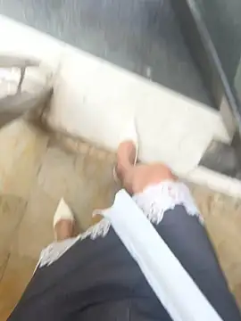 xiaoyuan01 online show from 05/18/26, 03:06
