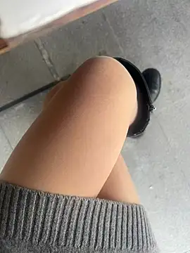 xiaoyuan01 online show from 03/13/26, 02:27