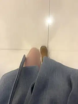 Snapshot of xiaoyuan01 chatting on 10/25/25, 02:11 xiaoyuan01 online show from 10/25/25, 02:11