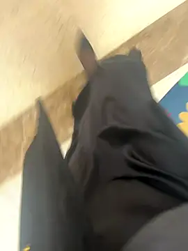 Snapshot of xiaoyuan01 chatting on 09/24/25, 01:46 xiaoyuan01 online show from 09/24/25, 01:46