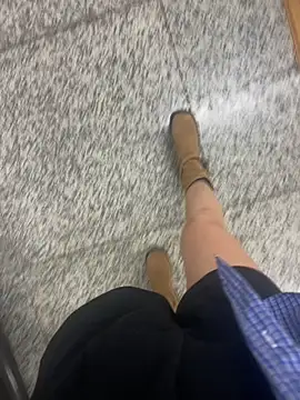 Snapshot of xiaoyuan01 chatting on 10/12/25, 01:51 xiaoyuan01 online show from 10/12/25, 01:51