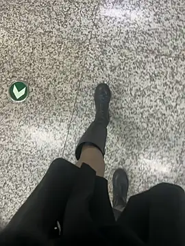 xiaoyuan01 online show from 02/04/26, 03:23