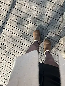 xiaoyuan01 online show from 01/07/26, 02:49