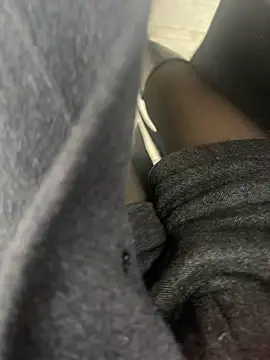 xiaoyuan01 online show from 01/12/26, 02:51