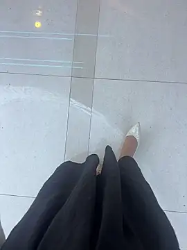 xiaoyuan01 online show from 05/25/26, 02:11