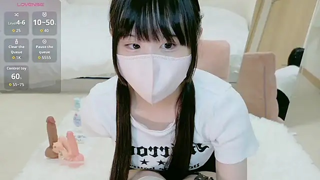 Snapshot of im_hina chatting on 10/02/25, 06:11 im hina online show from 10/02/25, 06:11