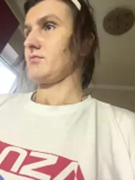 NikaSwan2831 online show from 11/21/25, 10:36