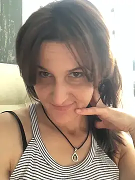 NikaSwan2831 online show from 10/22/25, 12:04