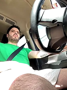 uto857 online show from 11/16/25, 03:28