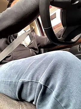 uto857 online show from 01/12/26, 07:20