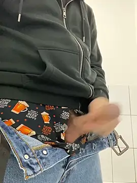 uto857 online show from 02/10/26, 12:09