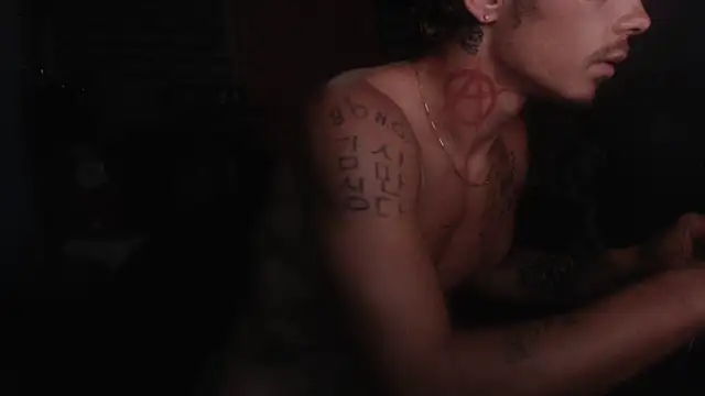 Snapshot of mastertrap chatting on 10/02/25, 09:01 mastertrap online show from 10/02/25, 09:01