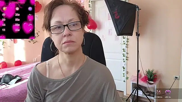 Ronda Roni online show from 02/18/26, 06:44