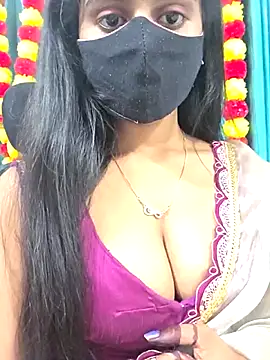 Aanya hotty online show from 11/25/25, 06:08