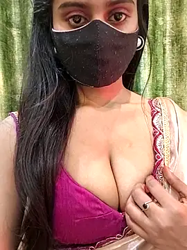 Aanya hotty online show from 01/18/26, 04:43