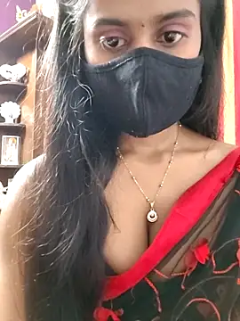 Aanya hotty online show from 05/04/26, 08:22