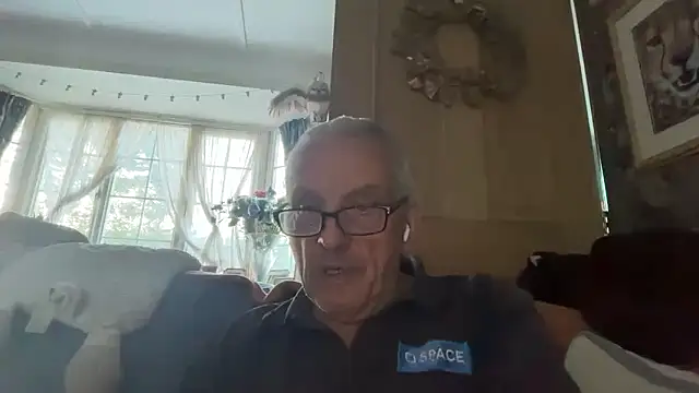 poggles online show from 04/02/26, 06:25