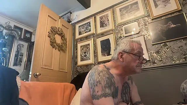 poggles online show from 02/23/26, 02:39