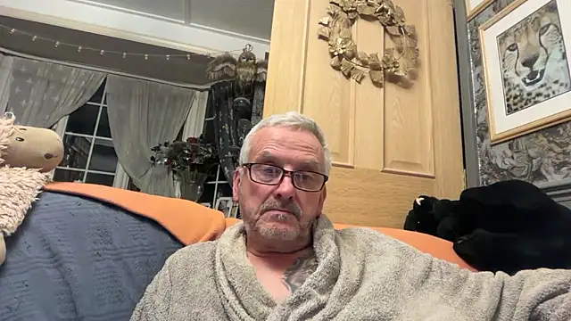 poggles online show from 03/15/26, 08:27