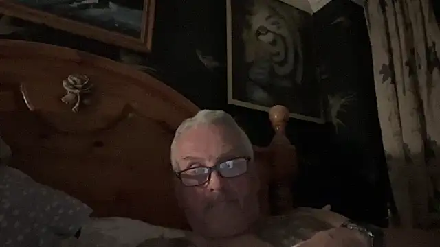 poggles online show from 04/30/26, 08:38