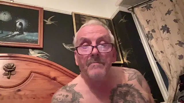 poggles online show from 02/03/26, 05:18