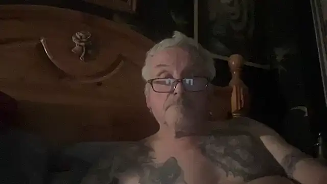 poggles online show from 11/24/25, 08:09