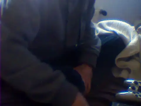 Snapshot of rimbaud77 chatting on 05/12/26, 04:02 rimbaud77 online show from 05/12/26, 04:02