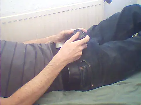 Snapshot of rimbaud77 chatting on 09/29/25, 01:17 rimbaud77 online show from 09/29/25, 01:17