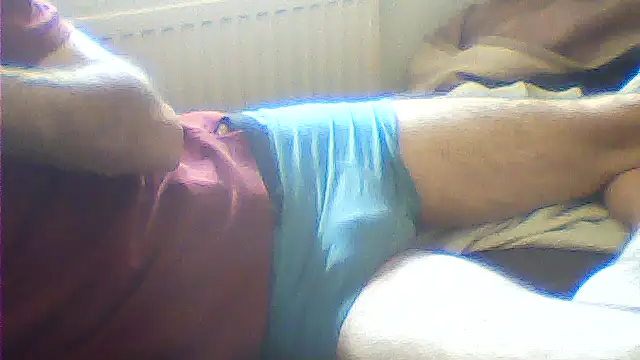 Snapshot of rimbaud77 chatting on 06/02/26, 01:00 rimbaud77 online show from 06/02/26, 01:00