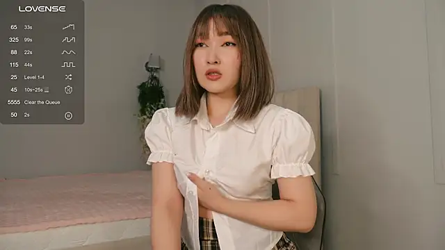 scamelia online show from 09/20/25, 05:56