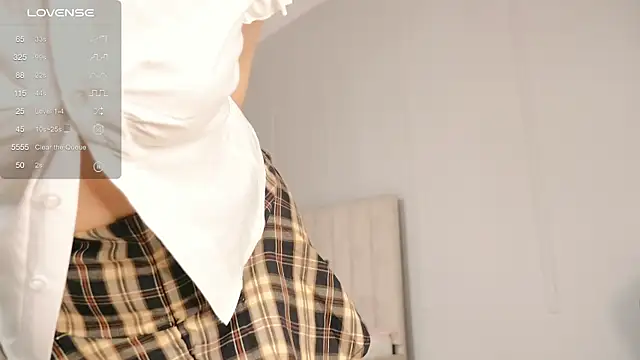 scamelia online show from 09/16/25, 06:36