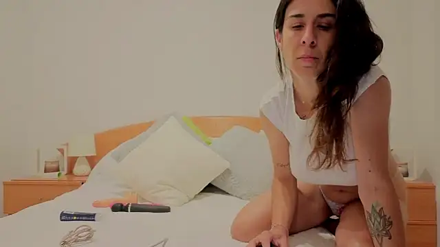 agustinalatina online show from 05/24/26, 08:42